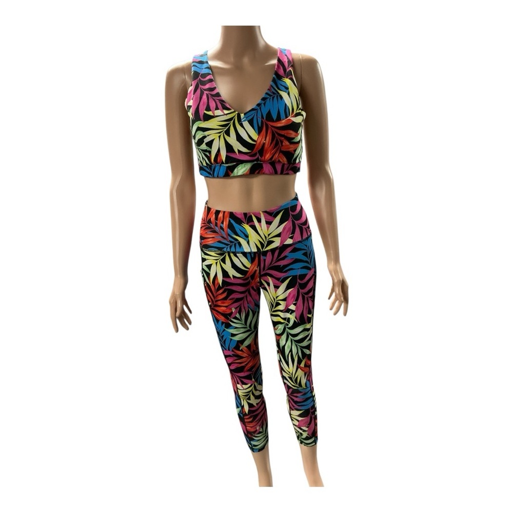 Ideology - EC - 2 Pc Workout Set in Tropical Leaf Print
